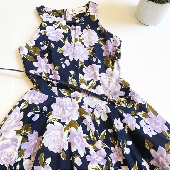 Onze shop - Floral fit and flare dress with belt - Picture 3 of 5